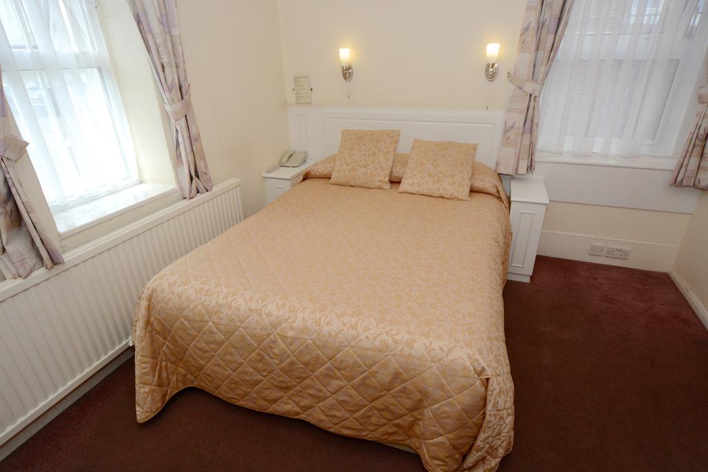 Arlington Hotel Bournemouth Room photo