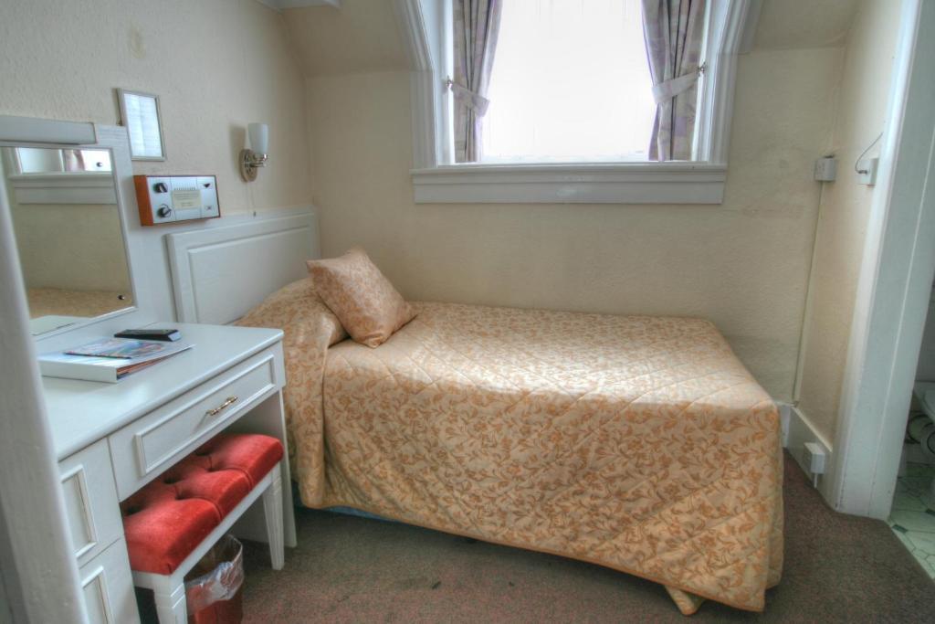 Arlington Hotel Bournemouth Room photo