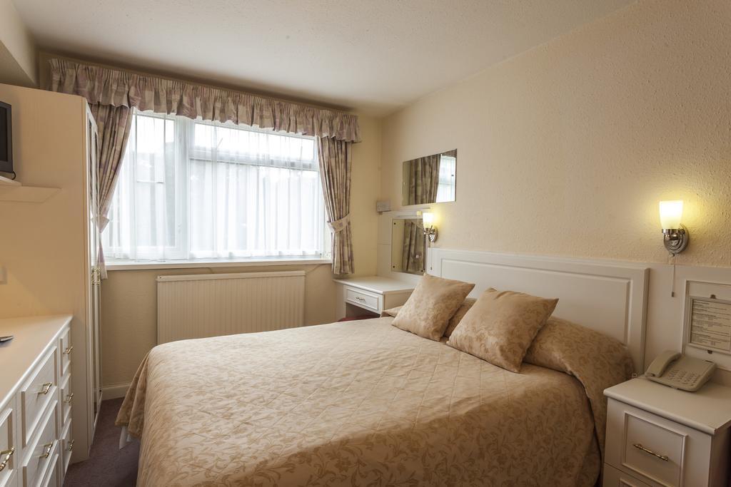 Arlington Hotel Bournemouth Room photo